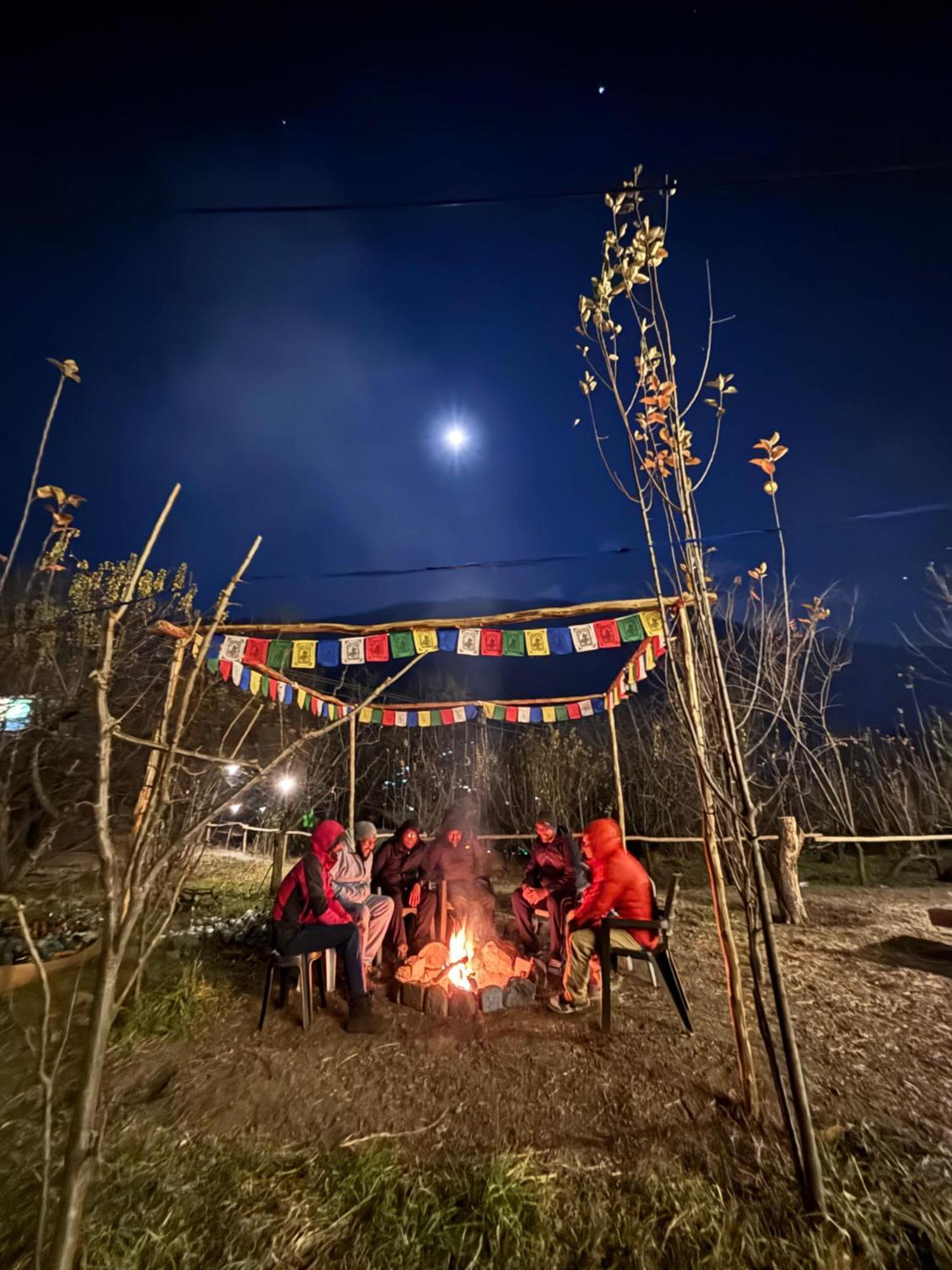 Hostel Basecamp Manali Zewnętrze zdjęcie