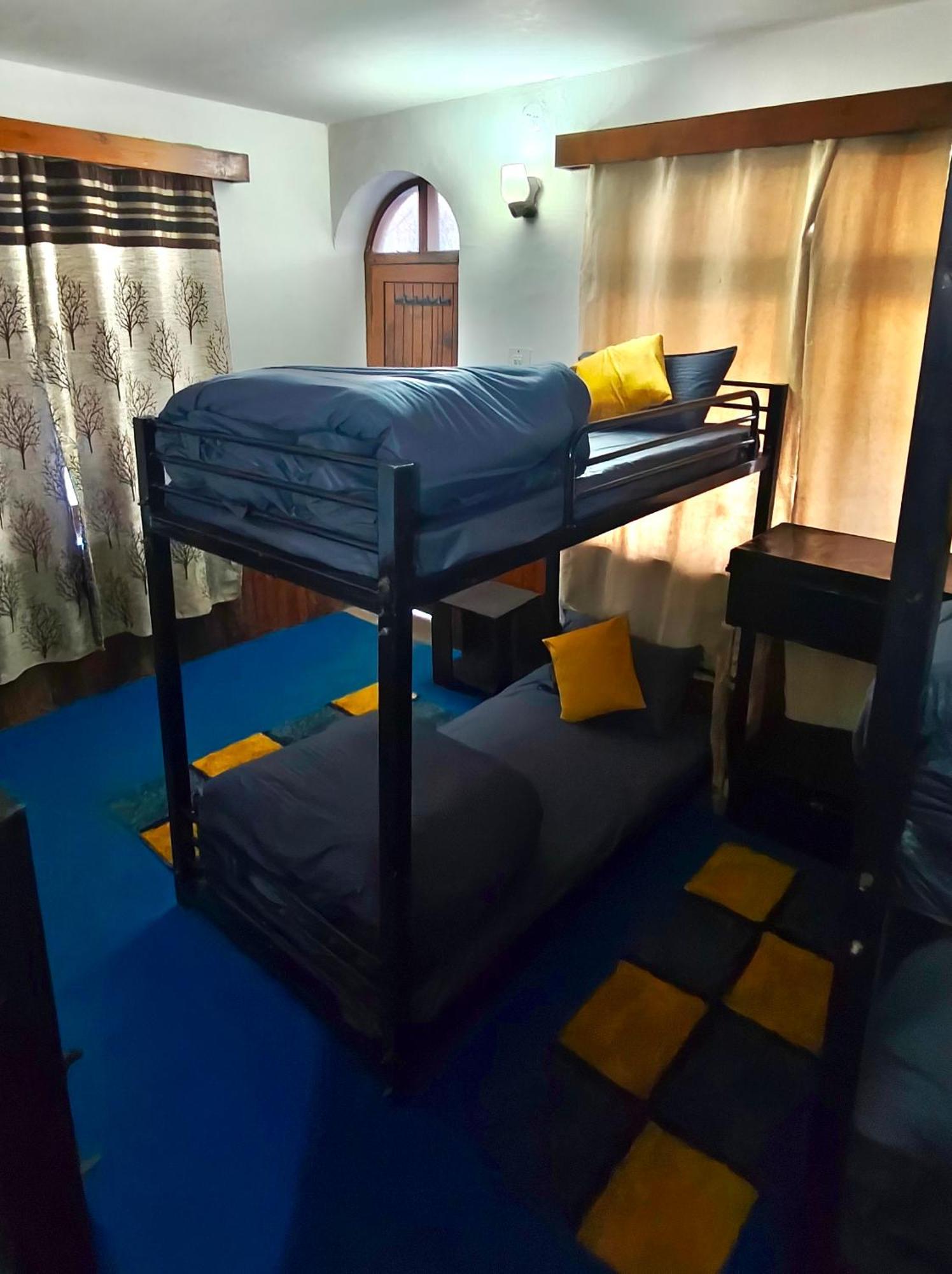 Hostel Basecamp Manali Pokój zdjęcie